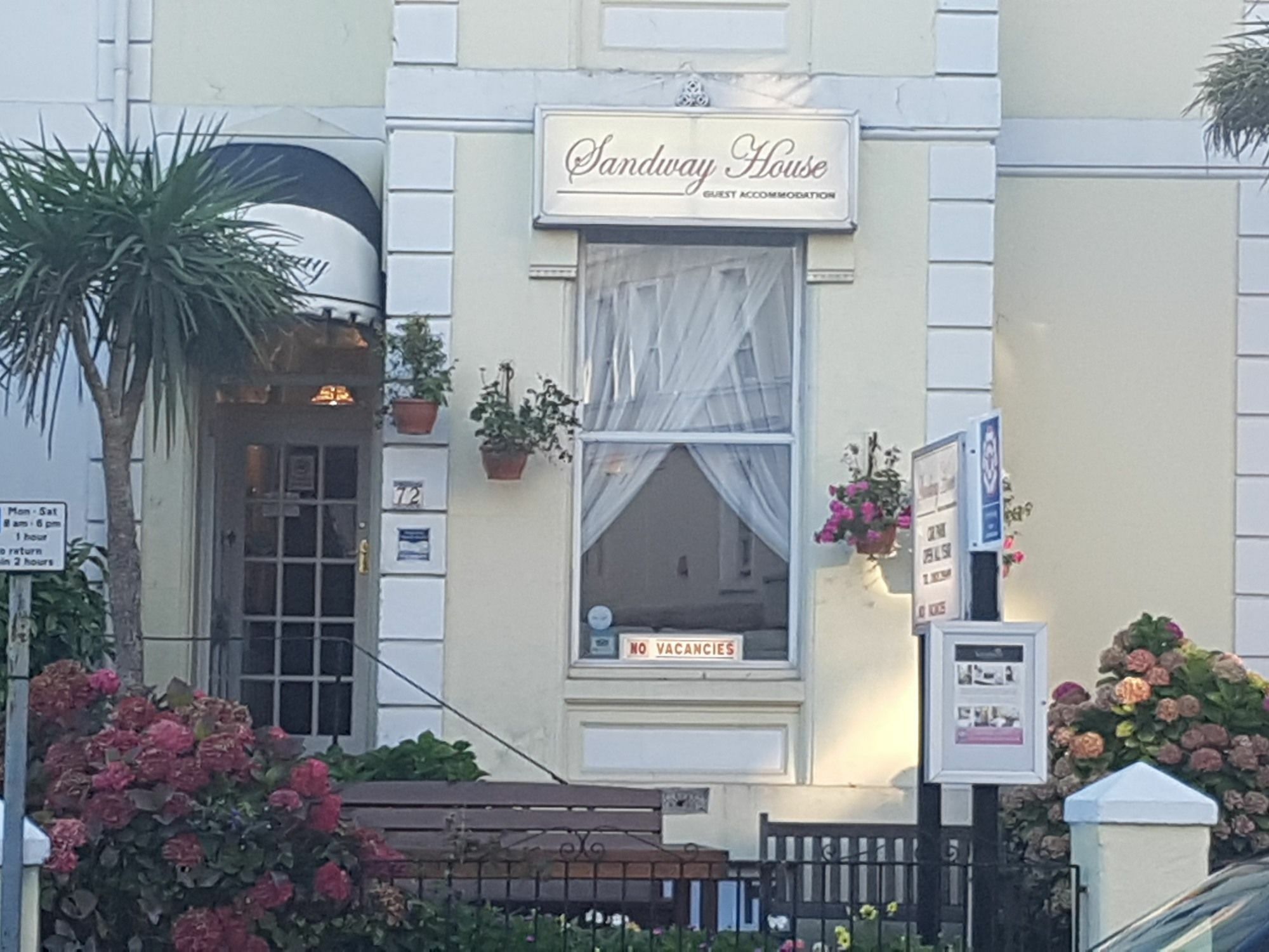 Sandway House ทอร์คิ ภายนอก รูปภาพ